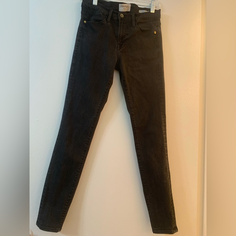 Frame dark grey size 26- runs small